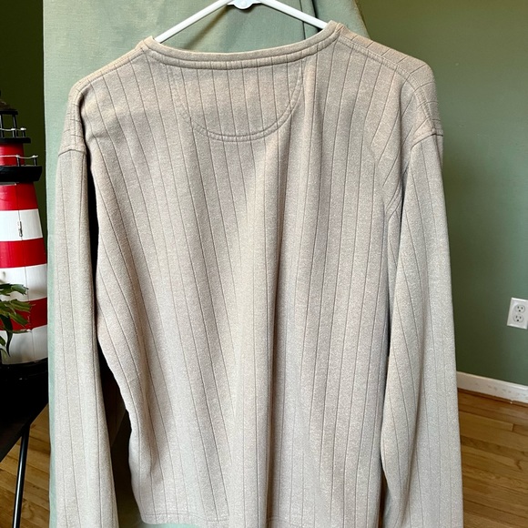 Van Heusen L/T Sweater - Picture 7 of 8